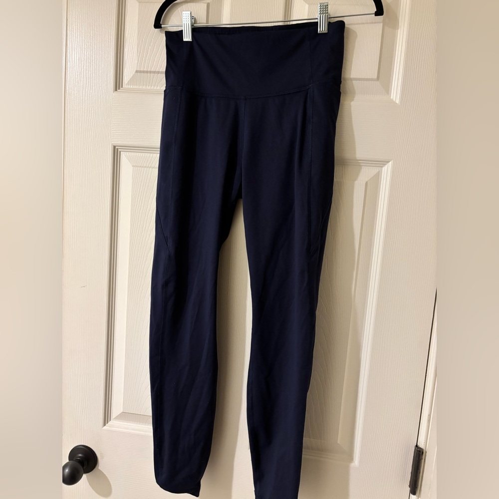 All in Motion Blue Leggings Sleek Stretchy Design Medium